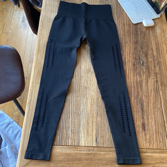 Full length high rise leggings - Picture 4 of 5